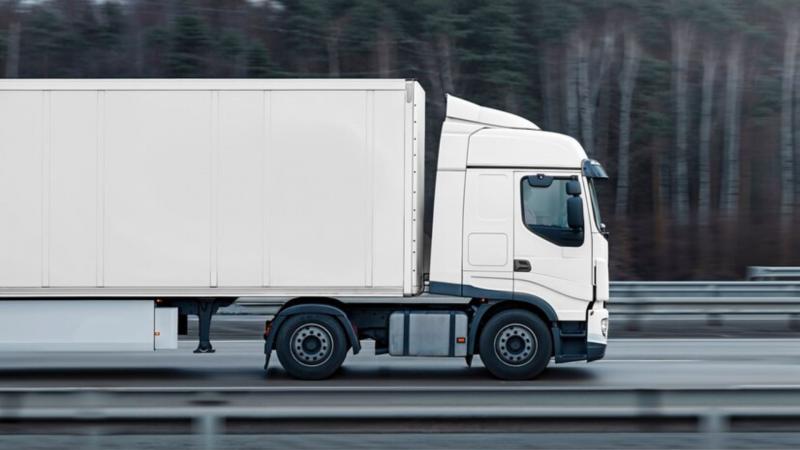 Bau Refrigerado para Caminhão 3/4: A Solução Ideal